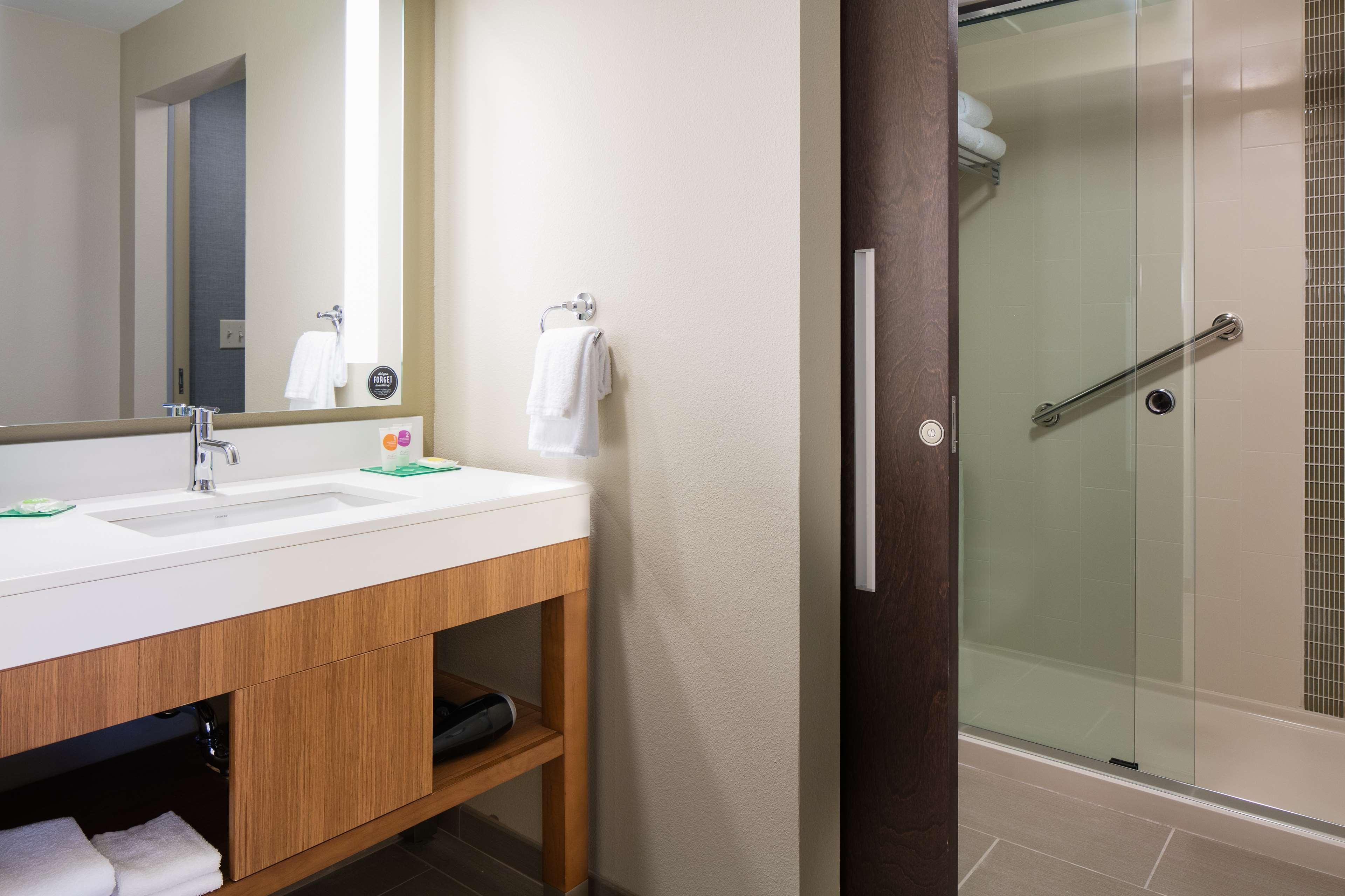 Hyatt Place Kansas City Lenexa City Center Buitenkant foto