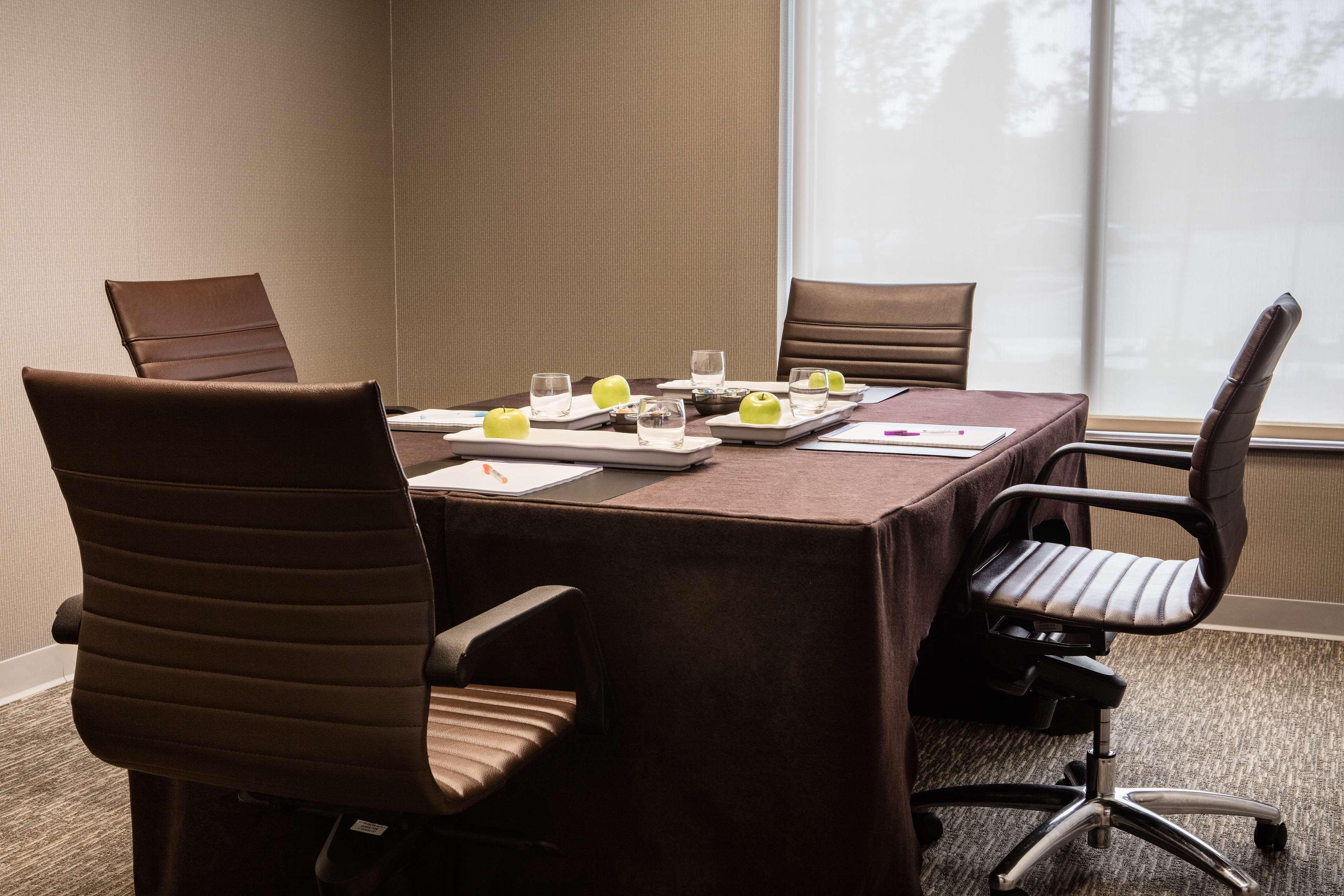 Hyatt Place Kansas City Lenexa City Center Buitenkant foto