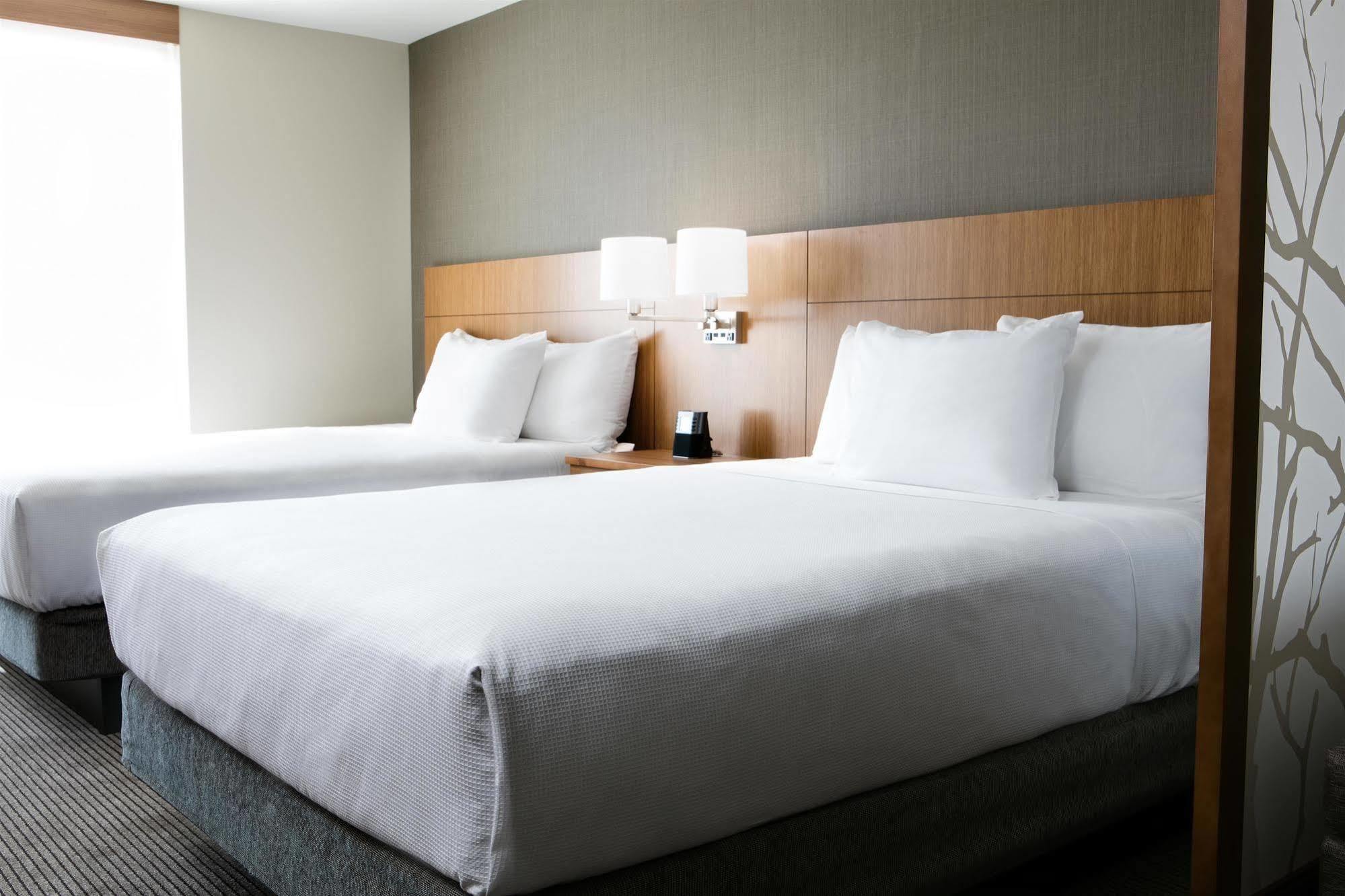 Hyatt Place Kansas City Lenexa City Center Buitenkant foto